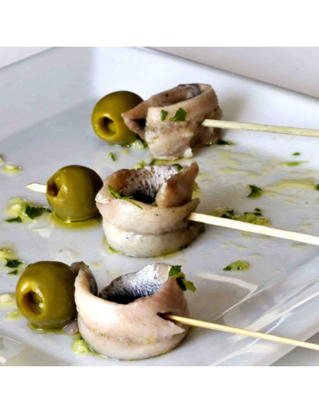 Boquerones, White Anchovies in Vinegar with olives pinchos