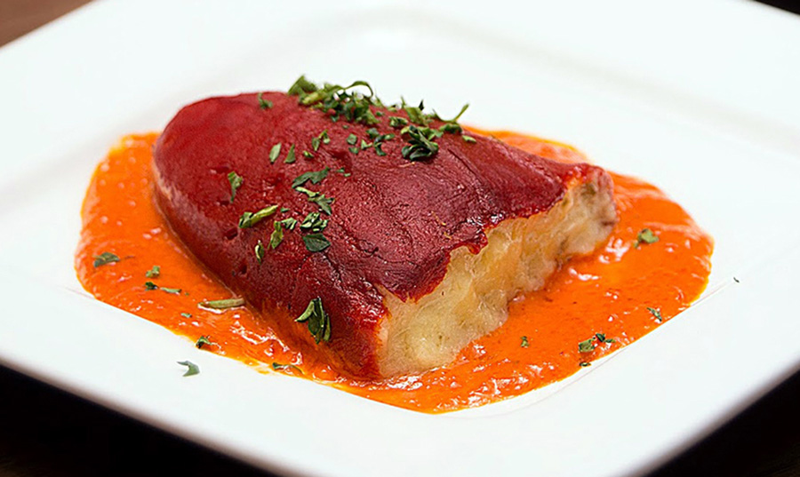 piquillo-peppers-stuffed-with-cod.jpg
