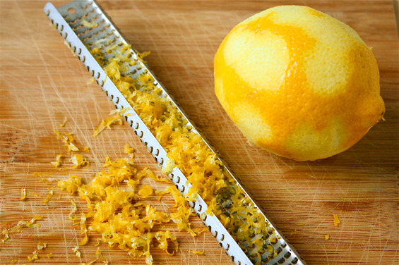 grating lemon